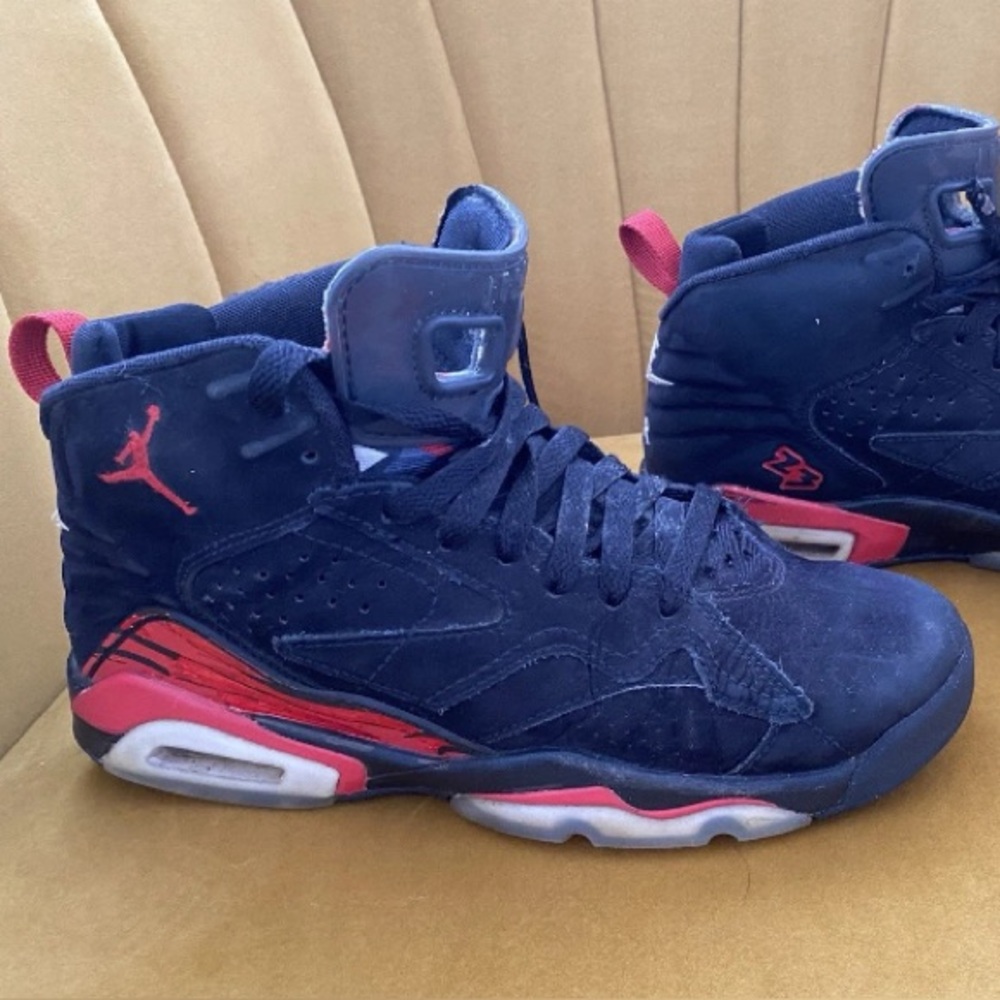 Nike Air Jordan Retro 6 (GS) Mid Shoes Youth Size 6Y Black/Infrared